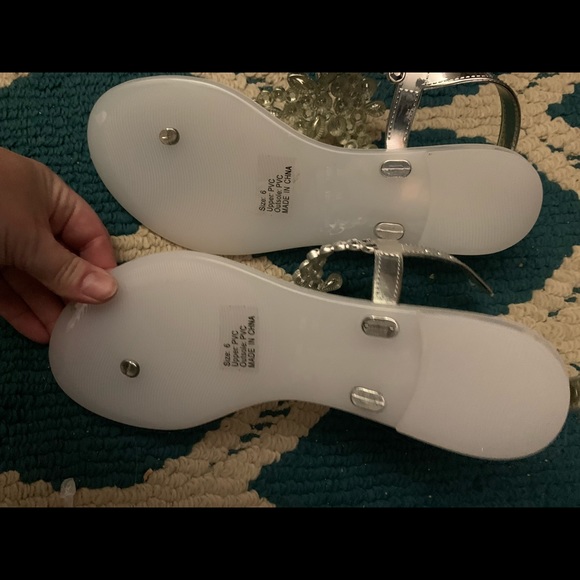 Sandals - Picture 5 of 8